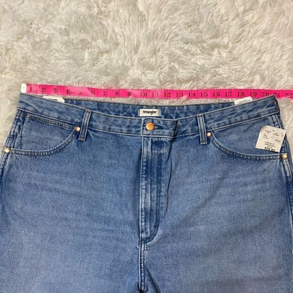 Wrangler Wrock High Rise Kicked Flare Jeans Frayed Raw Hem Size 35x27 NEW - Picture 10 of 11